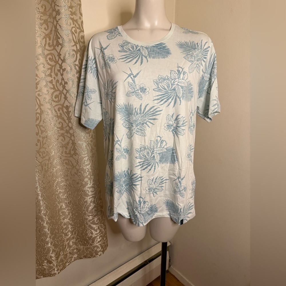 Truth by republic Blue and White Short Sleeve Tee